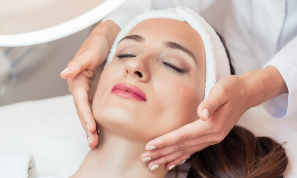 How to Protect Your Skin from Aging and Sun Damage